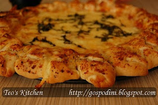 Pizza cheesy bites