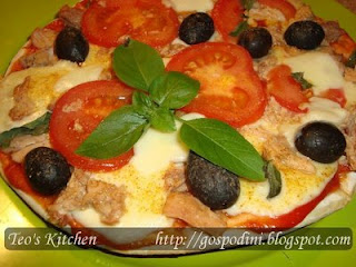Pizza cu ton