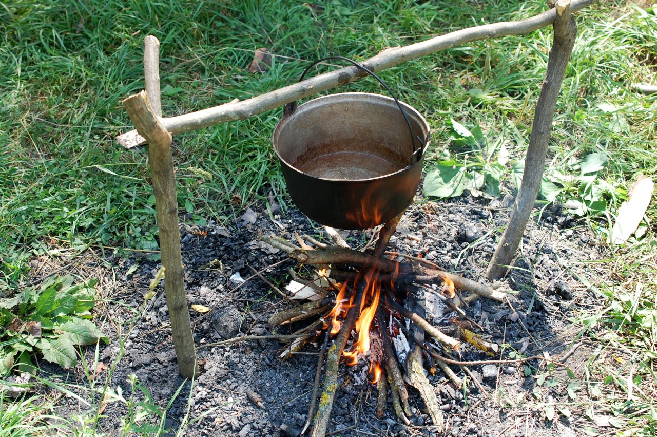 Fasole cu ciolan la ceaun - Retete culinare by Teo's Kitchen