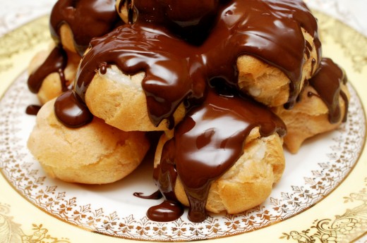 Profiterol cu crema de lamaie