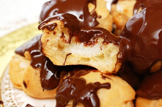 Profiterol cu crema de lamaie