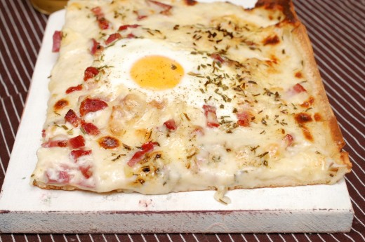 Pizza Carbonara