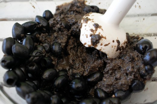 preparare-pasta-de-masline-negre-2