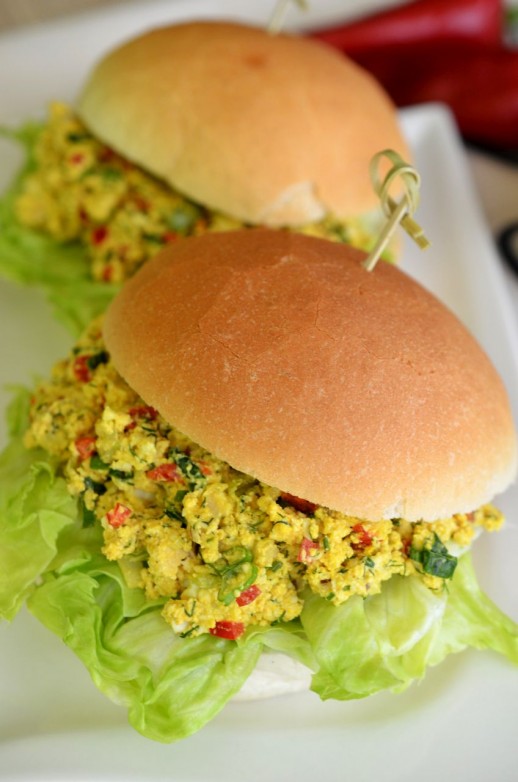 Salata de oua cu tofu afumat