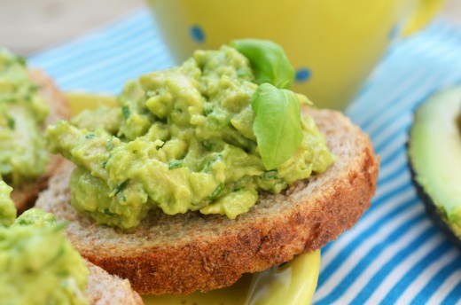 salata de avocado cu pui