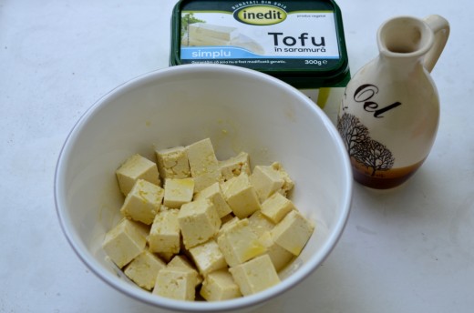 salata de mango cu tofu crocant