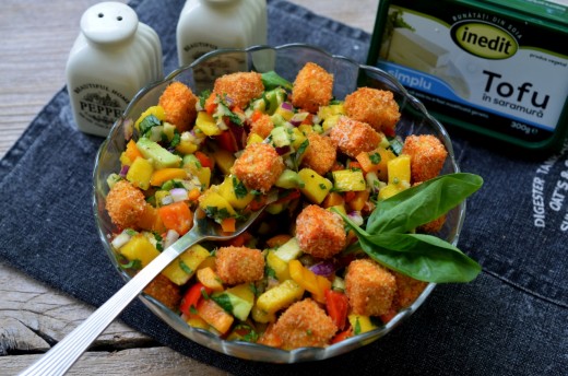 salata de mango cu tofu crocant