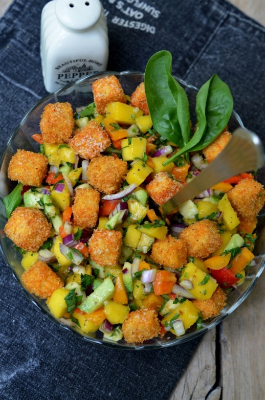 salata de mango cu tofu crocant