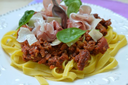 tagliatelle-cu-sos-de-legume-3