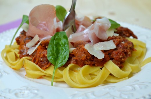 tagliatelle-cu-sos-de-legume-5