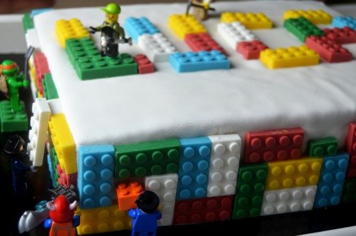 tort lego