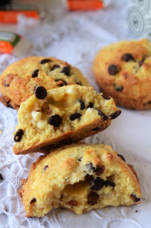 chocolate chip cookies