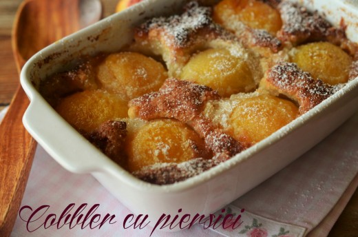 cobbler cu piersici