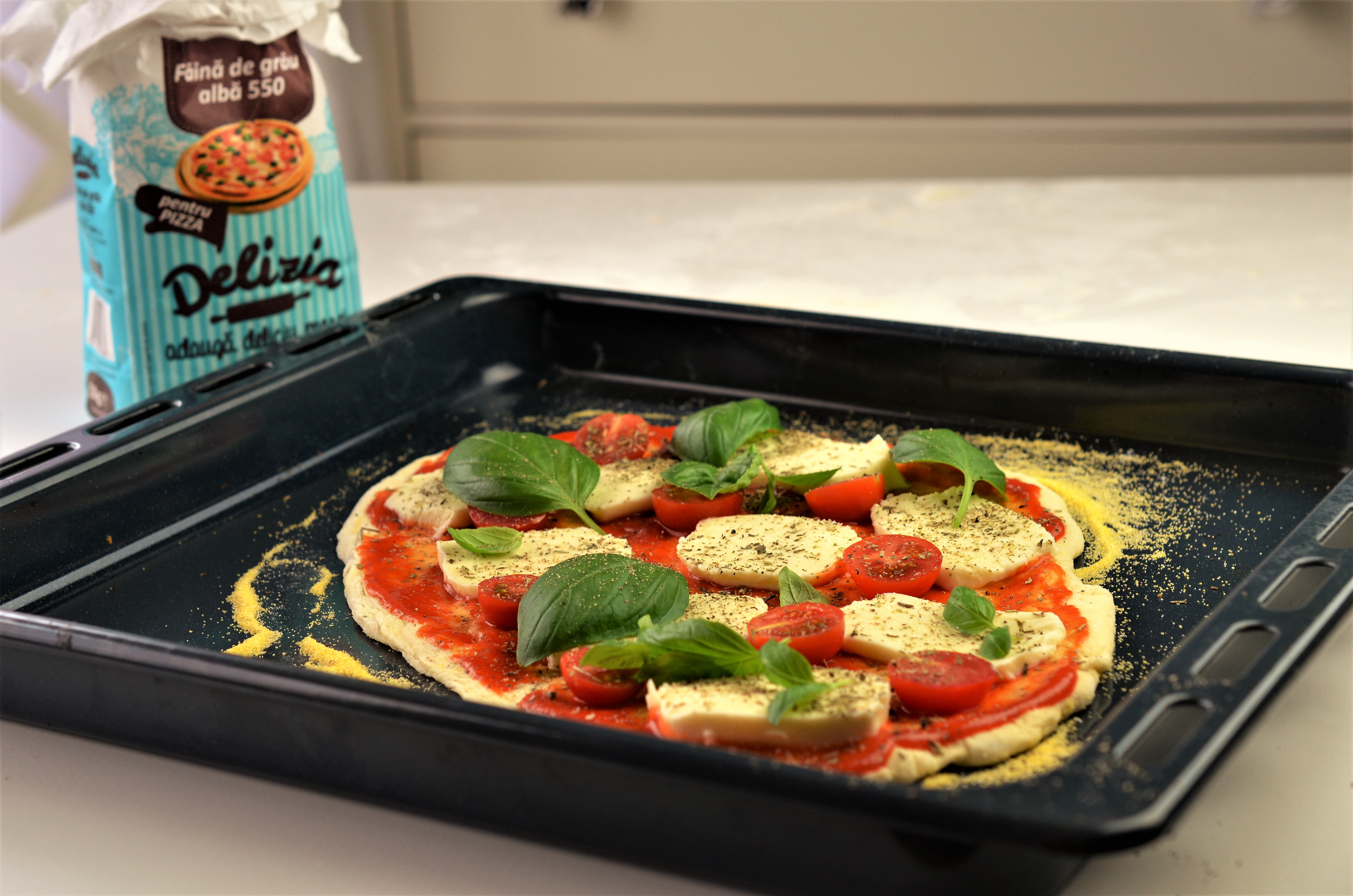 pizza caprese