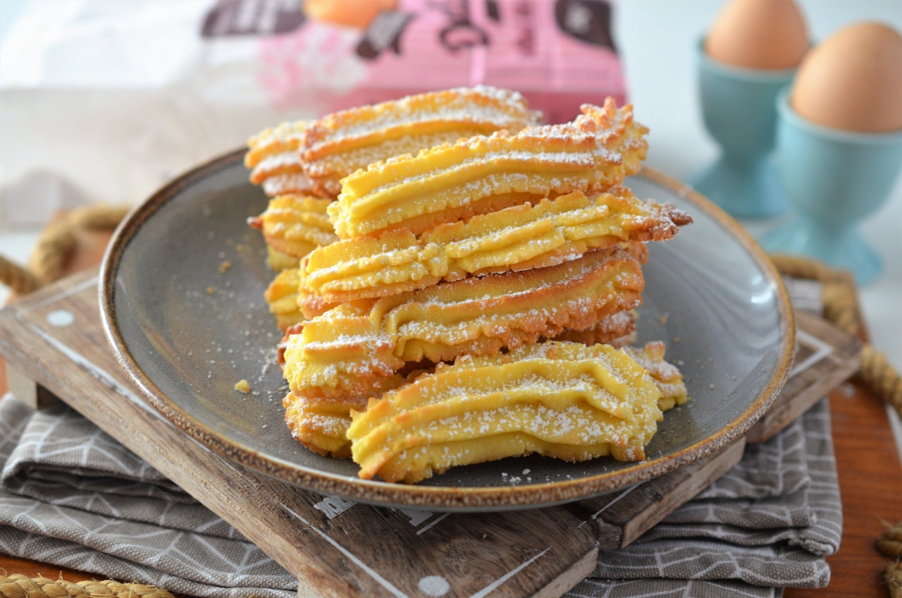 biscuiti de casa spritati