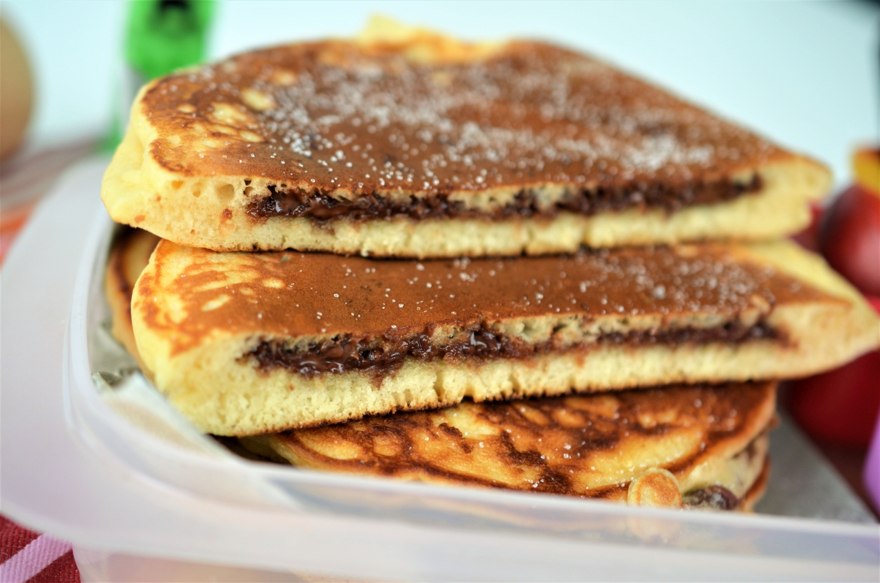 pancakes umplute cu ciocolata