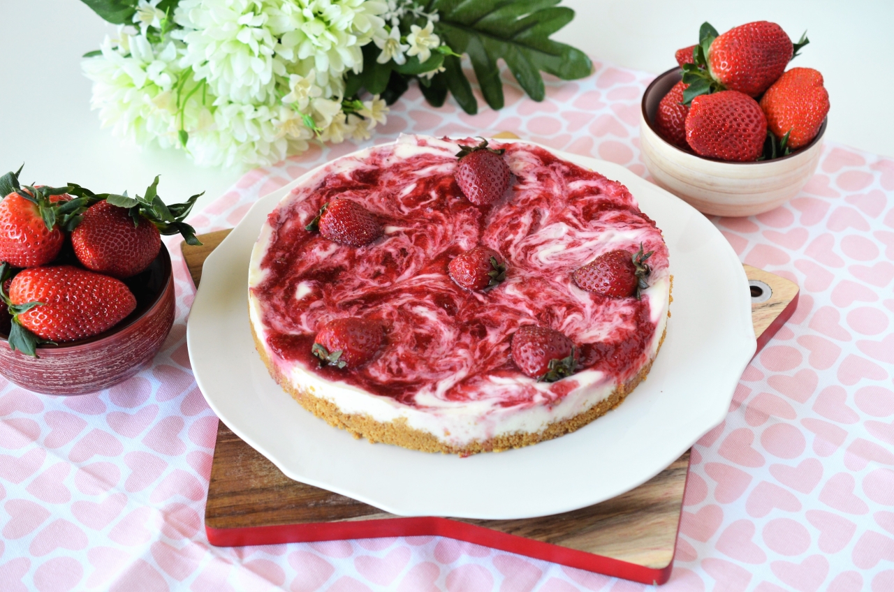 cheesecake cu capsune