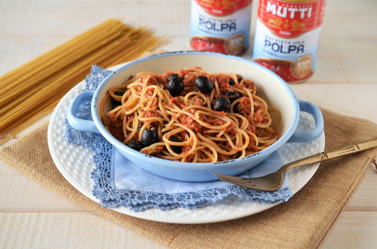 spaghetti cu ton