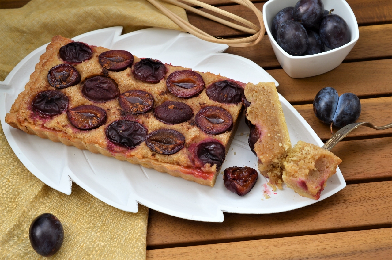 tarta cu prune si frangipane