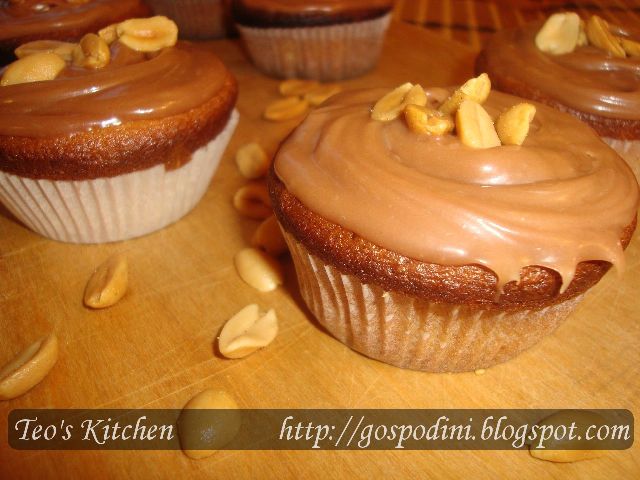 Muffins Cu Unt De Arahide Retete Culinare By Teo S Kitchen