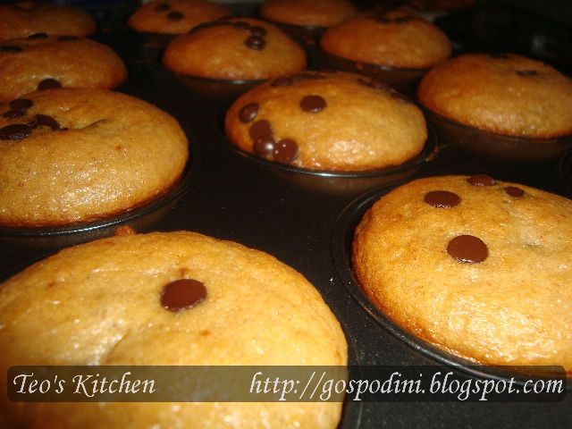 Muffins Cu Banane Si Ciocolata Retete Culinare By Teo S Kitchen